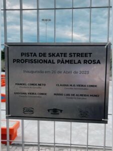 Fera do skate brasileiro é homenageada com pista em arena