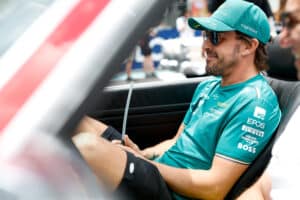 F1: Solitário! Alonso revela como fez para assistir o GP de Miami durante a corrida