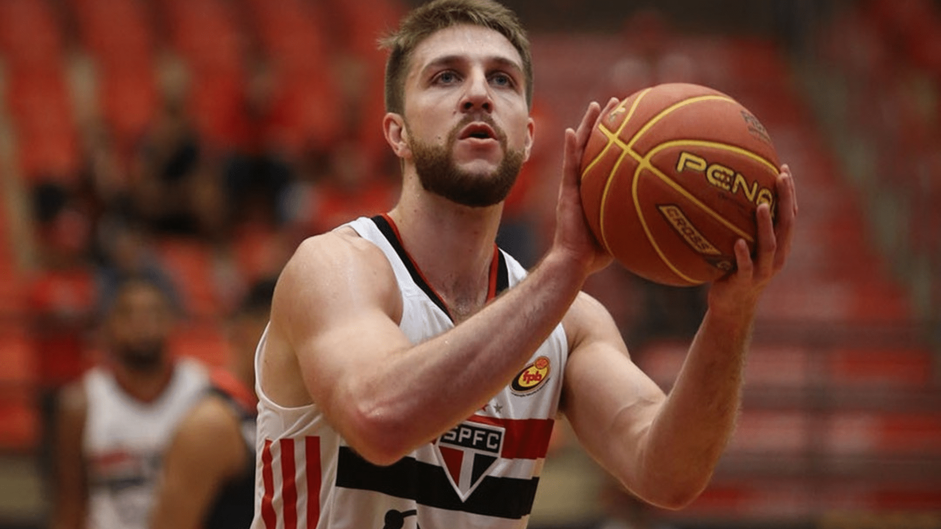 Lucas Siewert abre o jogo sobre diferenças entre São Paulo e Corinthians no Basquete