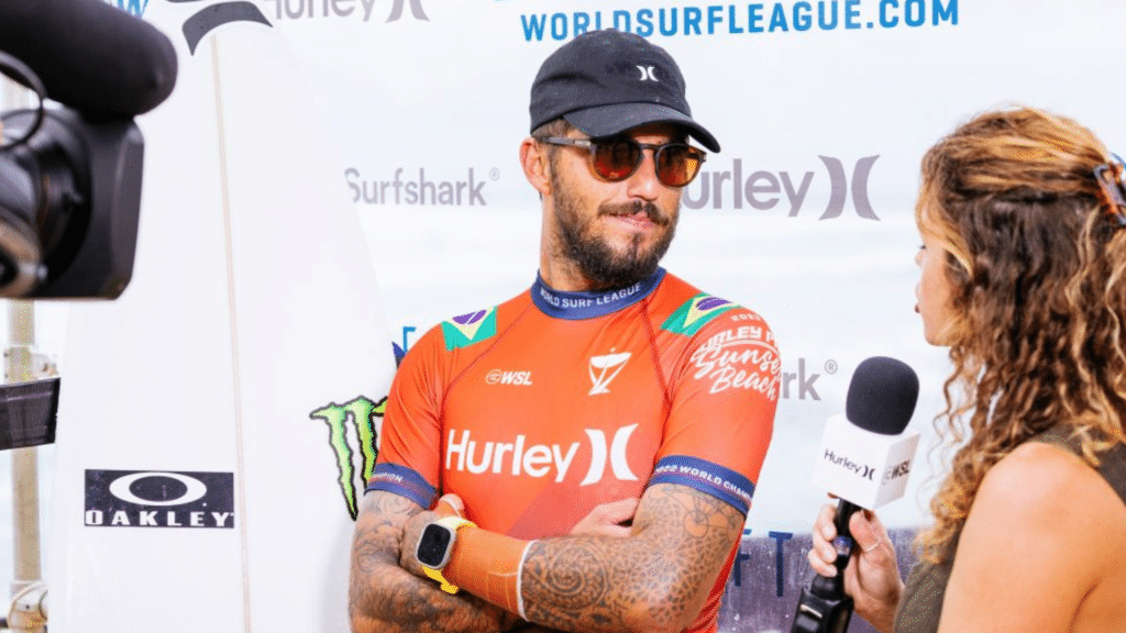 “A fome tá grande”: Filipe Toledo projeta próxima etapa da WSL