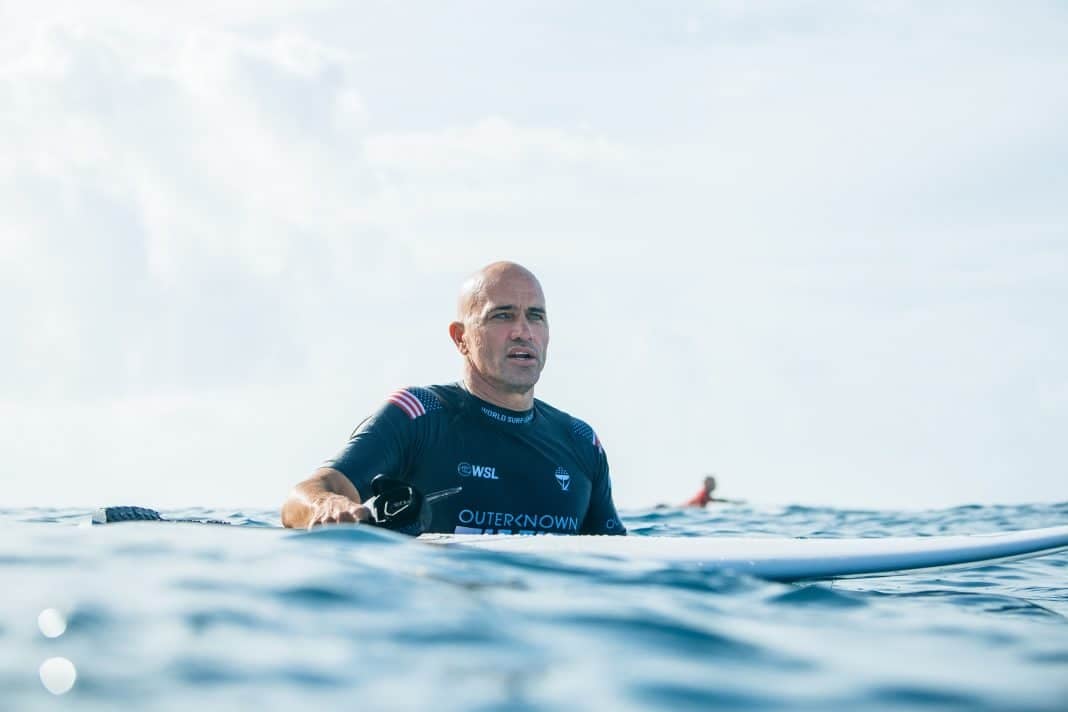 “Ele não tem direito de competir”, campeão mundial fala sobre possível convite para Kelly Slater nas Olimpíadas
