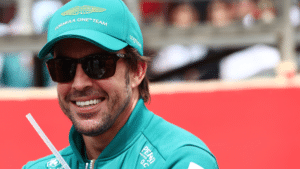 Alonso despeja favoritismo na Red Bull: “Pilotamos sem pressão”