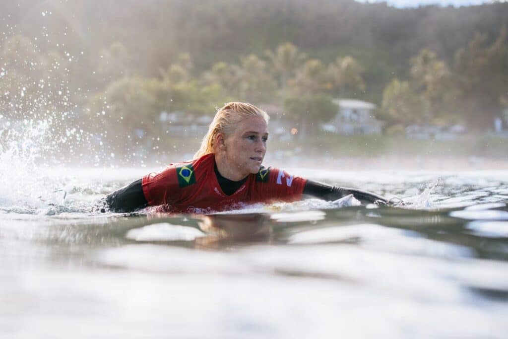 Tatiana Weston-Webb decepciona em Saquarema e resultado afeta o Top-5