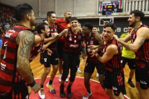 Times de futebol que possuem equipes no basquete