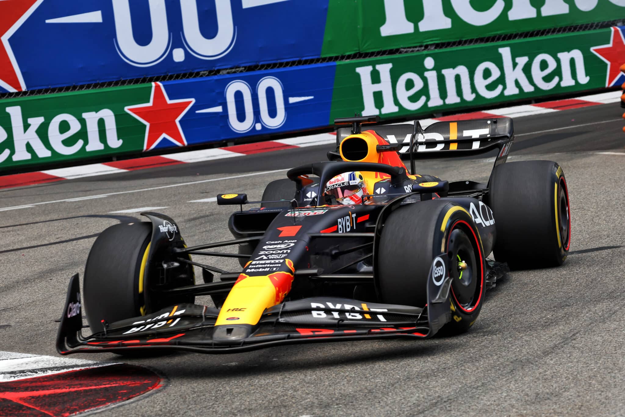 “Não estou tão preocupado com isso”, disse Verstappen