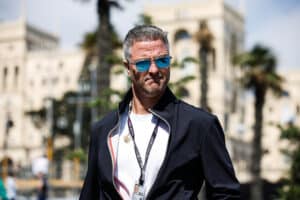 “Leclerc não tem consistência para conquistar um título”, diz Ralf Schumacher