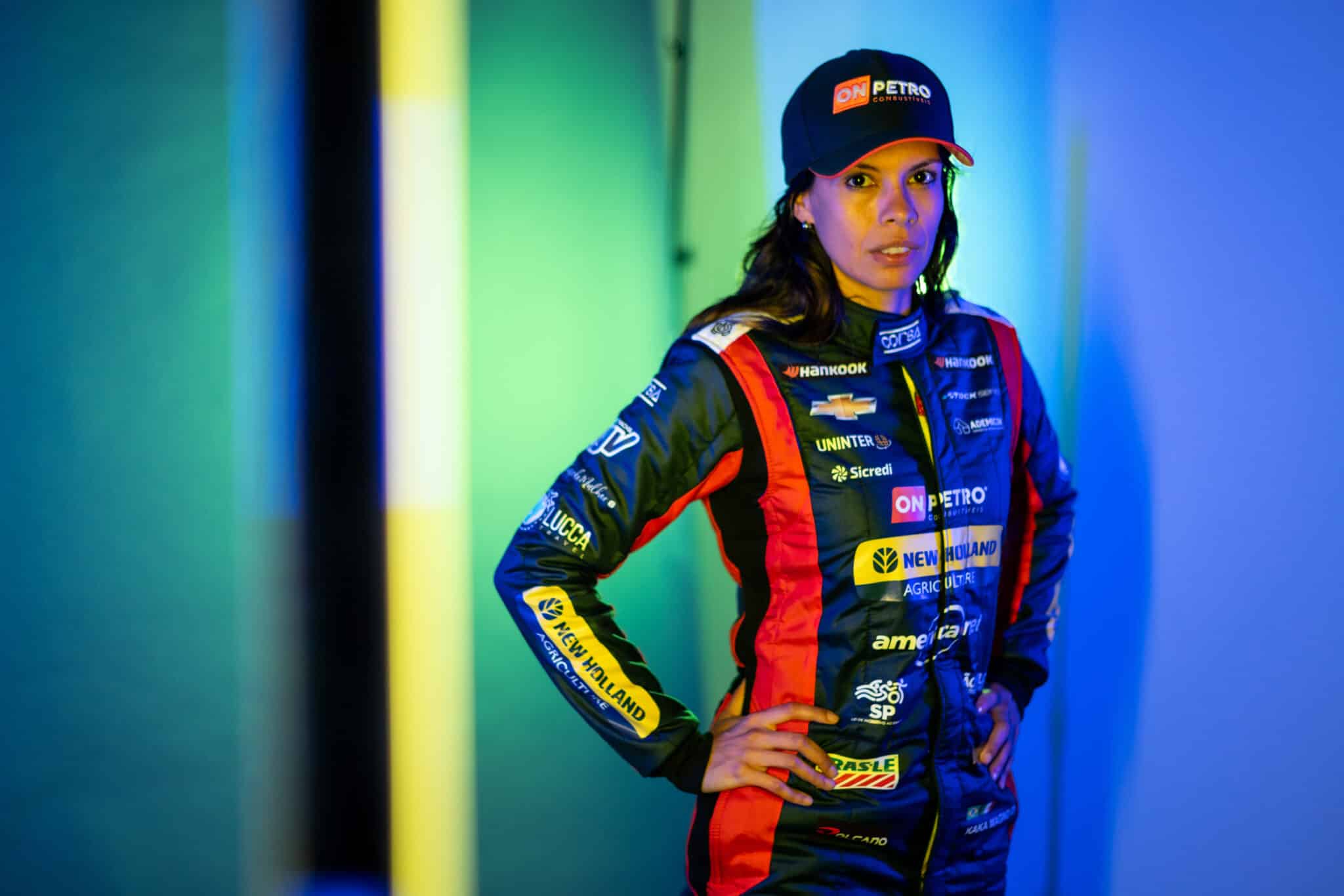 [ENTREVISTA] Exclusiva com Kaká Magno: pilota da Stock Series fala sobre carreira e lugar da mulher no automobilismo