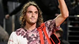 Stefanos Tsitsipas apresenta decisão bombástica antes de Roland Garros