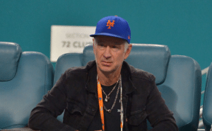 John McEnroe compara Nadal com Lebron e dispara favoritos em Roland Garros