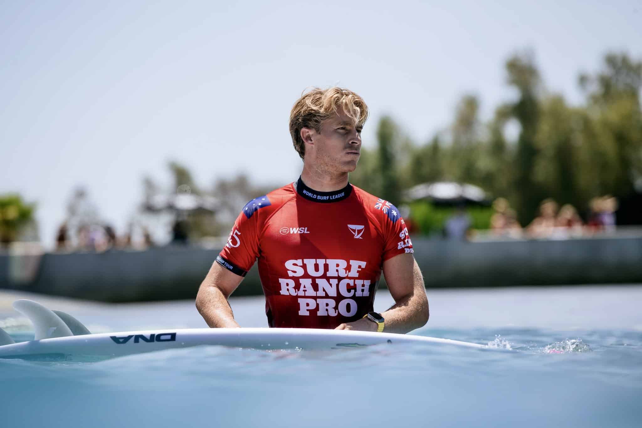 Australiano rival direto de Filipe Toledo está fora da etapa de Teahupo’o