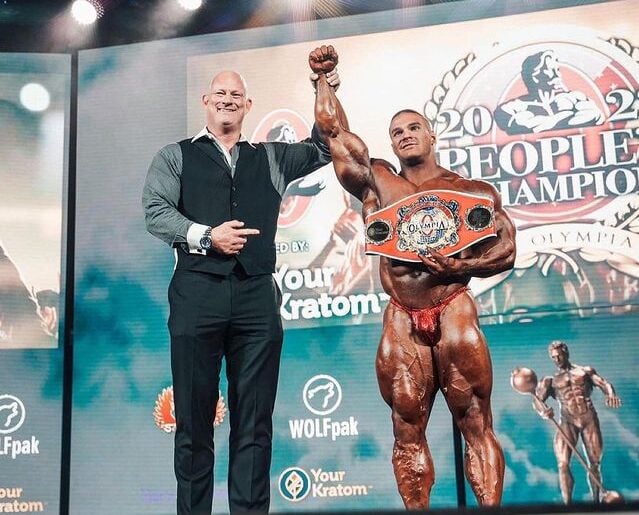 Nick Walker crava top 5 Olympia 2023 e surpreende: “As costas dele são uma merda”