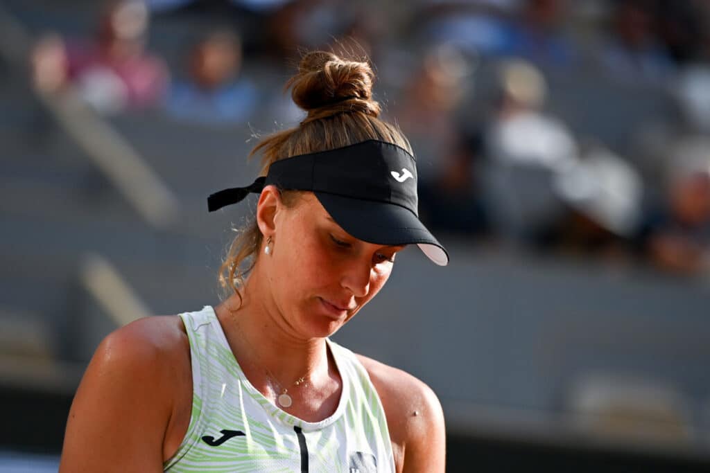 NÃO DEU! Iga Swiatek derrota Bia Haddad e vai à final de Roland-Garros 2023