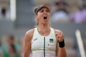 Bia Haddad tem números superiores a Novak Djokovic em Roland-Garros