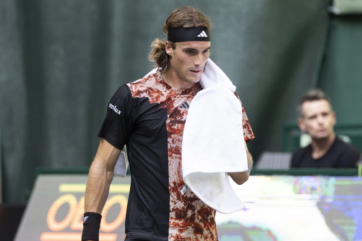 “Ele sabe o que está fazendo”, Tsitsipas fala sobre o pai ser seu técnico