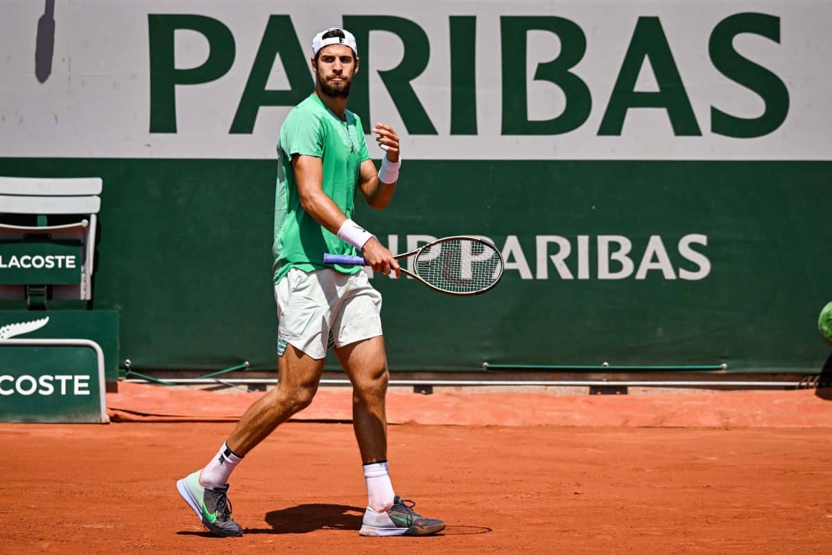 Karen Khachanov toma decisão surpreendente sobre Wimbledon 2023