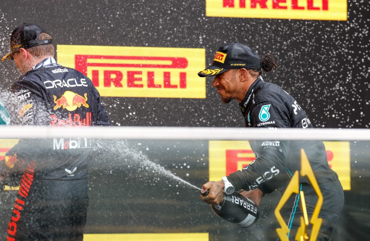 Hamilton atinge novo recorde com pódio no Canadá