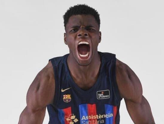 Inspiração e semelhanças a astro do basquete brasileiro: as curiosidades de James Nnaji, promessa do Draft da NBA