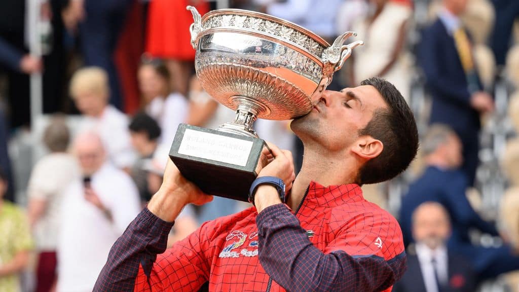 Novak Djokovic revela segredo de vitória em Roland Garros e exalta mentalidade de lenda do esporte
