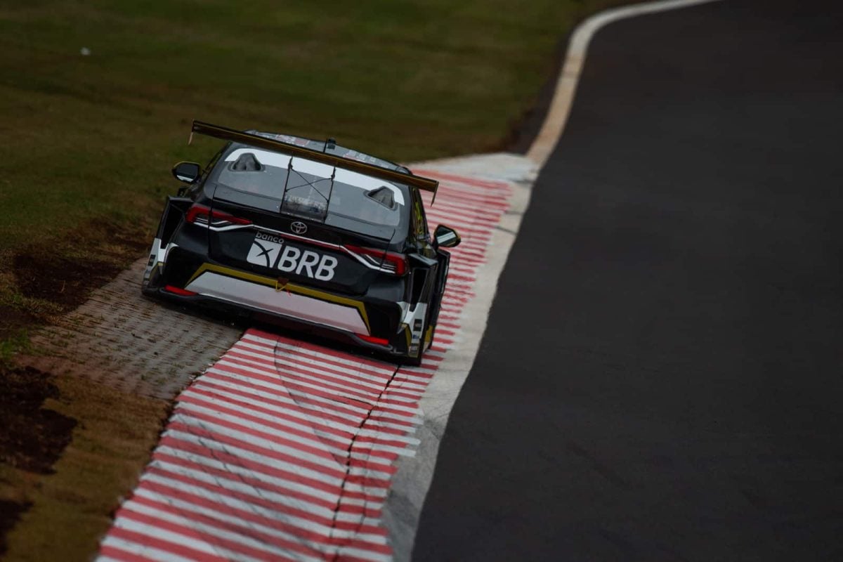 Daniel Serra e Dudu Barrichello vencem na Stock Car em Cascavel; veja como foram as corridas