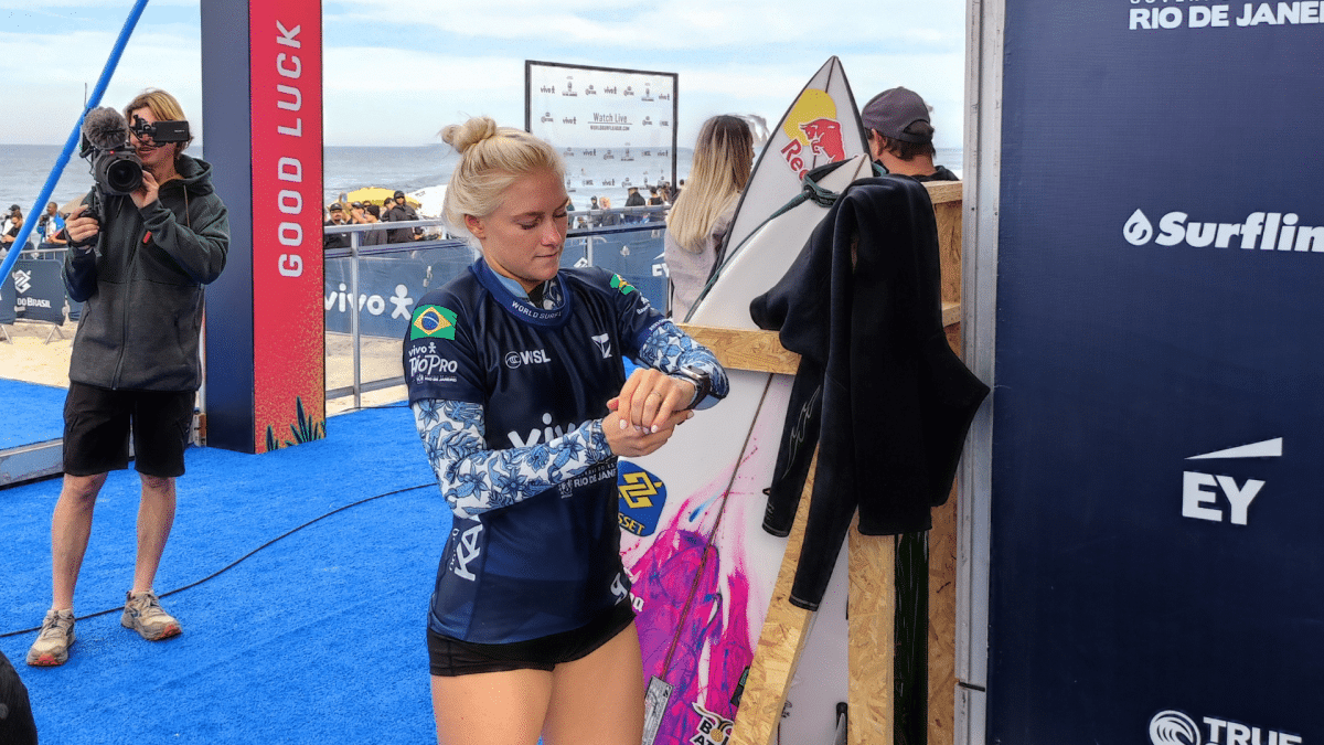 Tatiana Weston-Webb perde bateria no fim e vai disputar a repescagem