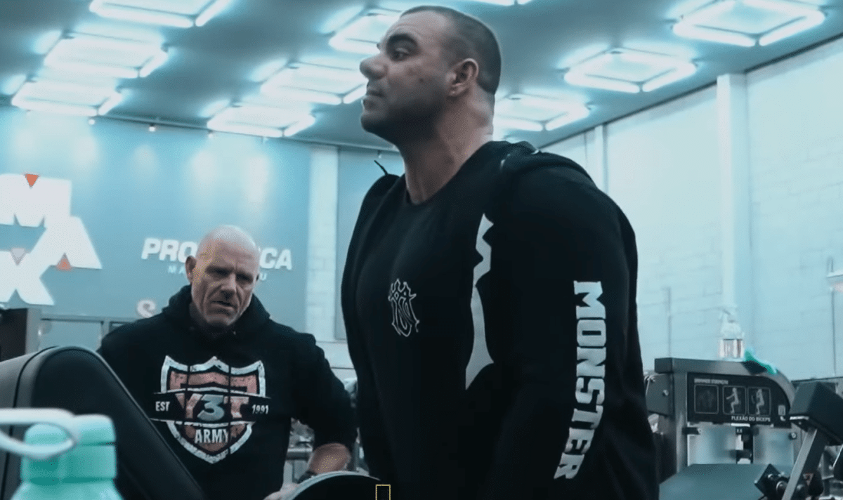 Segredo da musculação – Neil Hill fala sobre técnica essencial para chegar na falha