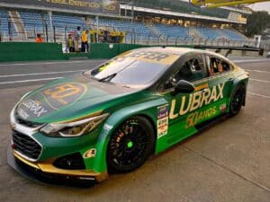 Stock Car: carro de Júlio Campos terá pintura em homenagem ao aniversário de 50 anos da equipe Lubrax; veja fotos