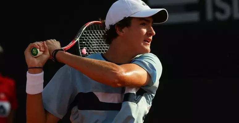 João Fonseca busca final de duplas juvenil de Wimbledon 2023
