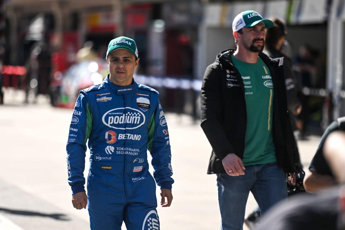 Com dois pódios no mesmo dia, Felipe Massa prova que Interlagos é especial