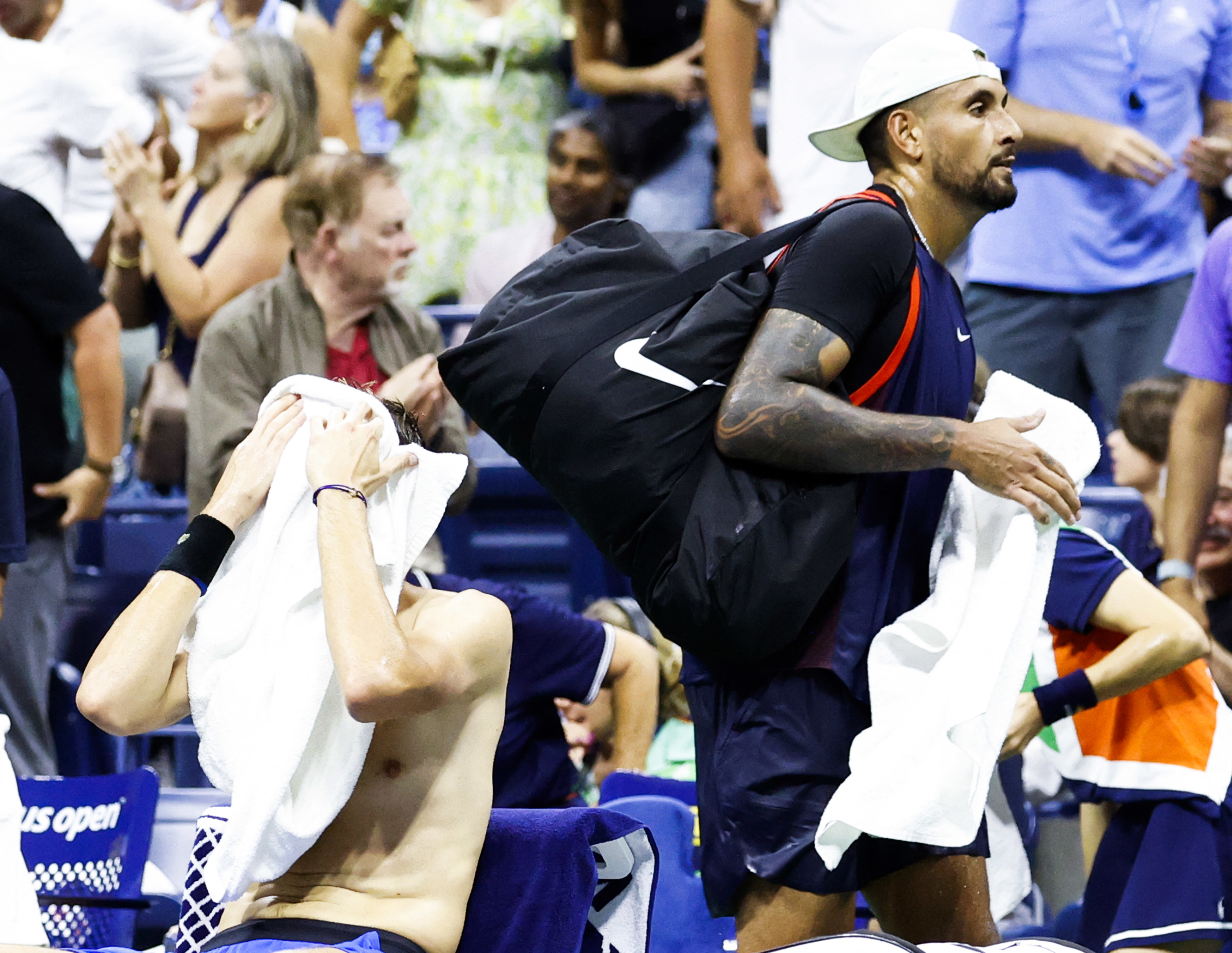 Nick Kyrgios pode encerrar carreira precocemente por motivo inusitado