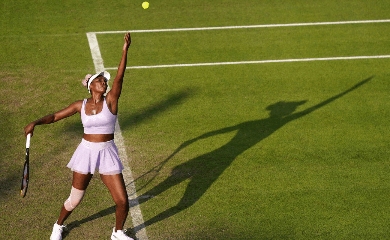 Venus Williams deixa Wimbledon 2023 com susto e superação