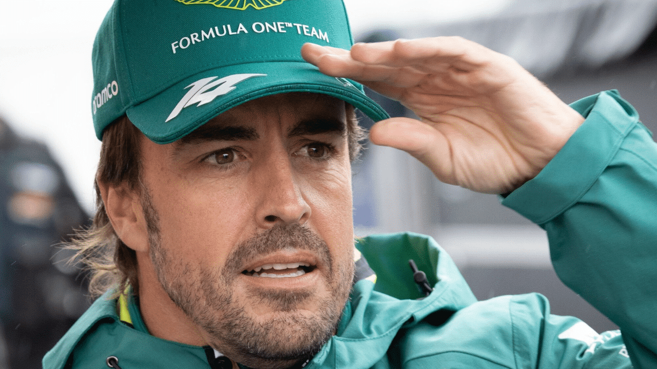 Fernando Alonso rebate indiretas de jornalistas da F1