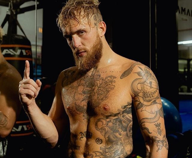 ‘Whindersson americano’, Jake Paul, assina com gigante do MMA
