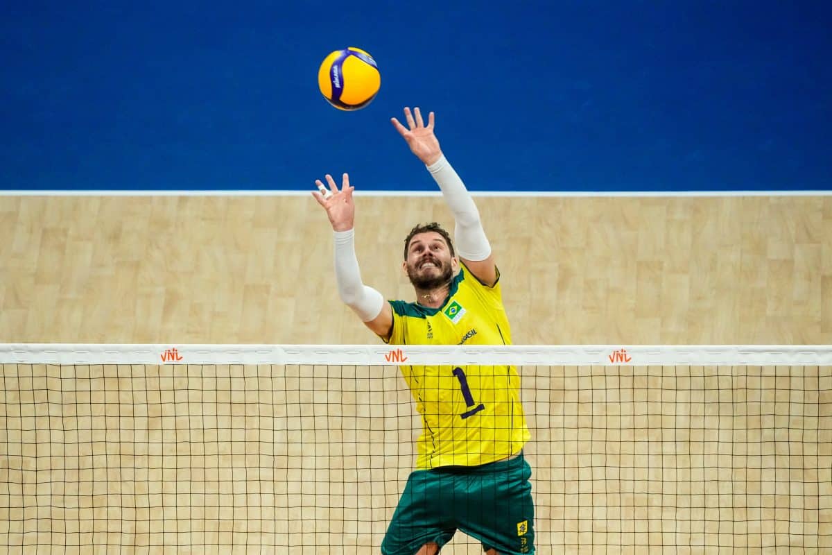 “Descarreguei a raiva. Turbilhão de emoções”, Bruninho conta a emoção do ouro olímpico
