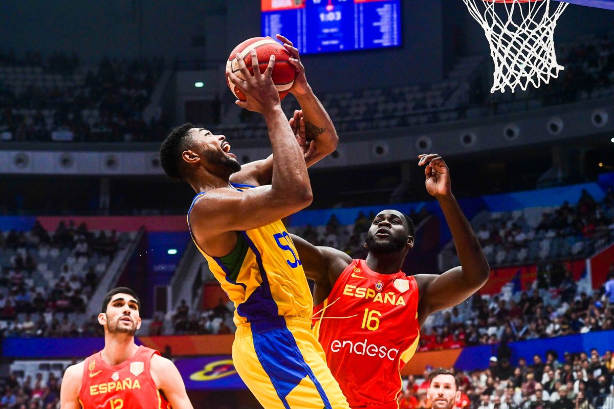 Presidente do Reyer Venezia desencoraja clubes com interesse em Caboclo