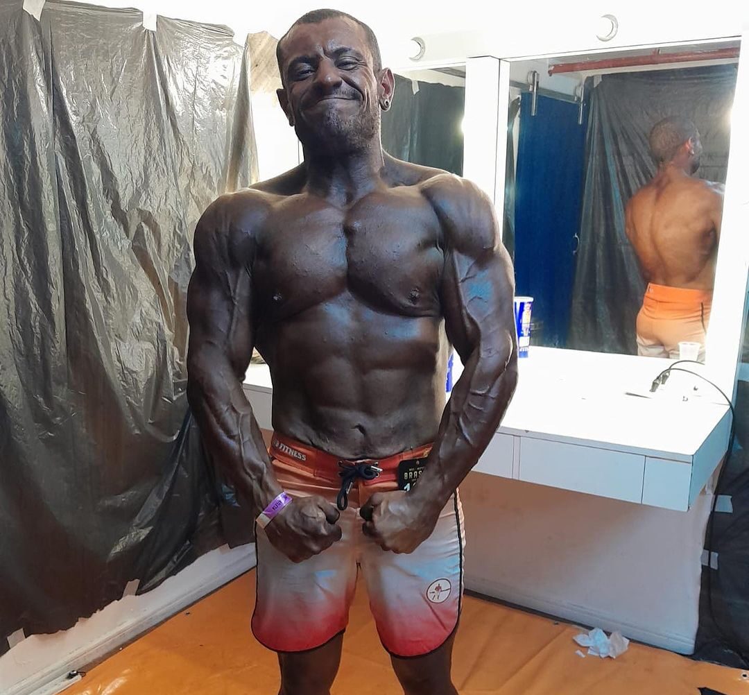 Vencendo a Esclerose Múltipla no Fisiculturismo: uma história de superação!