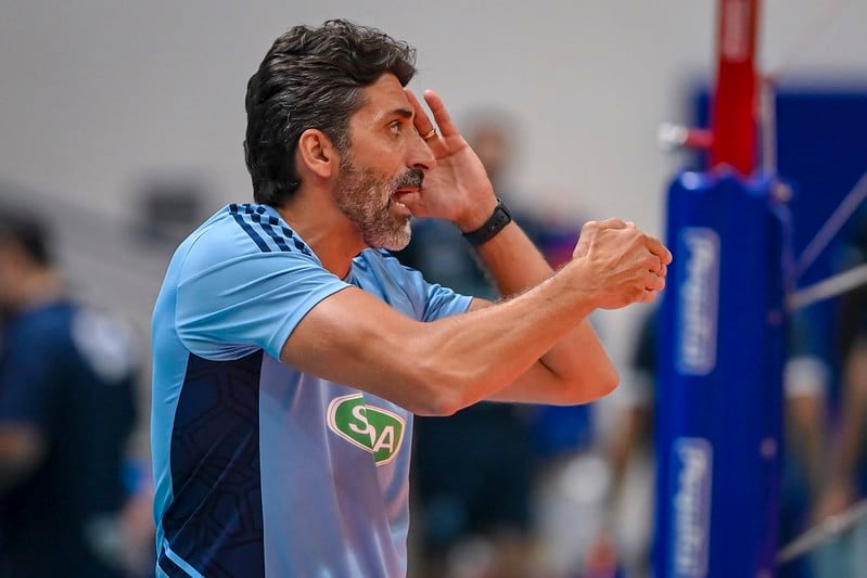 Felipe Ferraz revela grande dor de cabeça no Cruzeiro: “Faz parte”