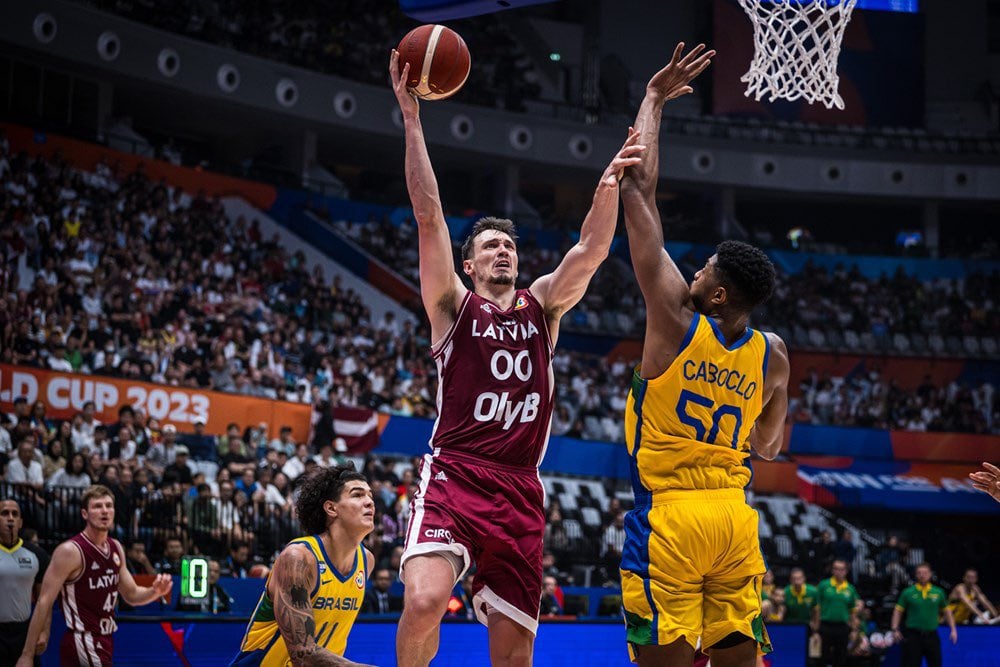Brasil fora: Letônia vence e garante vaga para as quartas de finais