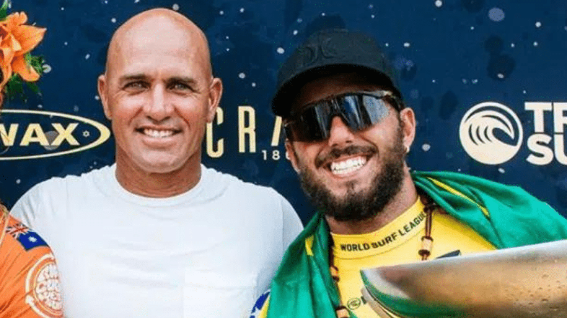 Slater se defende da polêmica dos aéreos e elogia os brasileiros: “Estão liderando 100%”