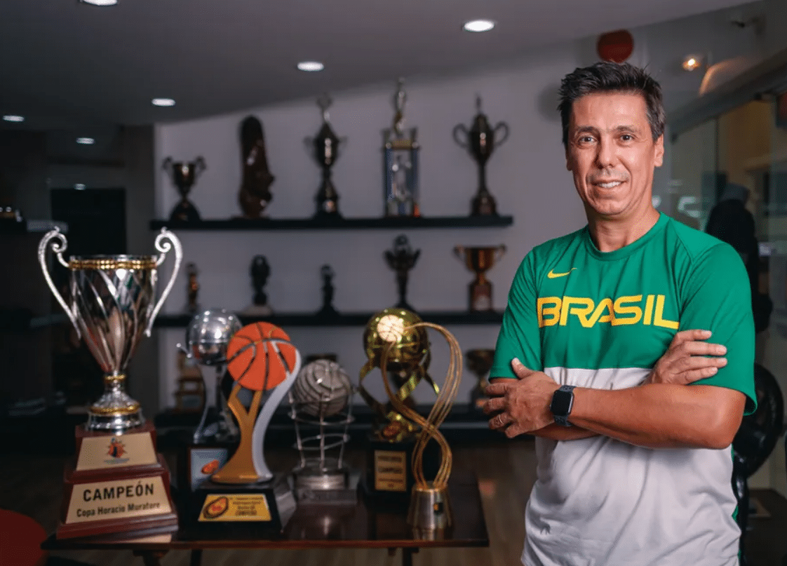 Helinho avalia Copa do Mundo do Brasil e aponta favorito ao título