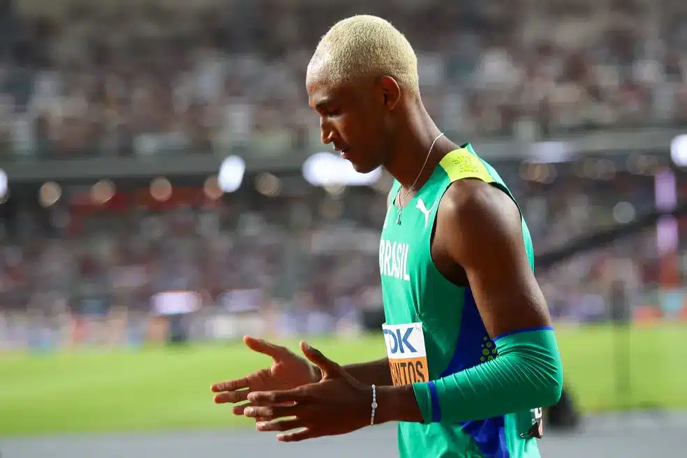 “Ousadia e coragem!”, Alison dos Santos revela estratégia para Paris 2024