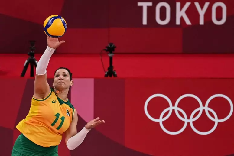 Tandara faz revelação sobre o fim de sua carreira no vôlei