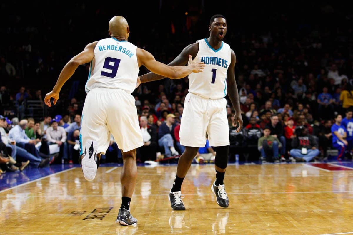 Tudo sobre Charlotte Hornets [2024]: hist&oacute;ria, recordes, curiosidades e elenco