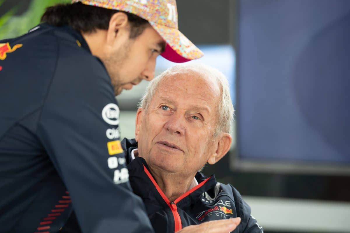 Helmut Marko SE IRRITA na Red Bull após pergunta sobre Pérez