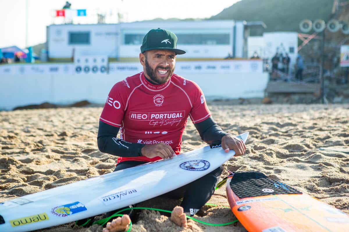 Jadson sonha com vaga de substituto: “Se não me derem essa vaga os caras são ingratos”