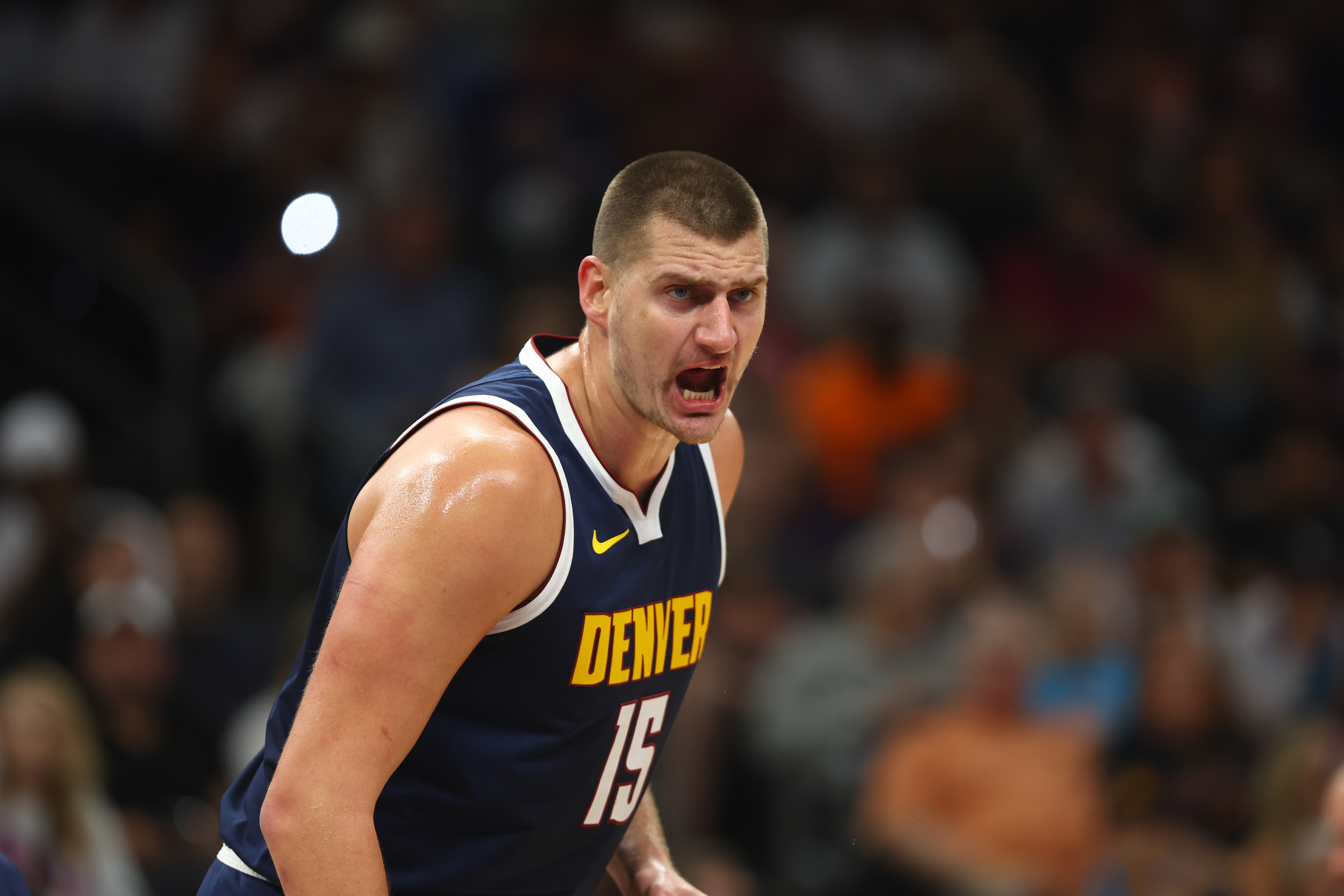 Nikola Jokic é eleito o grande pivô da NBA para 2023/2024