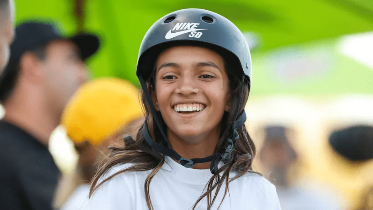 Rayssa Leal é destaque ao representar Brasil na SLS Sydney