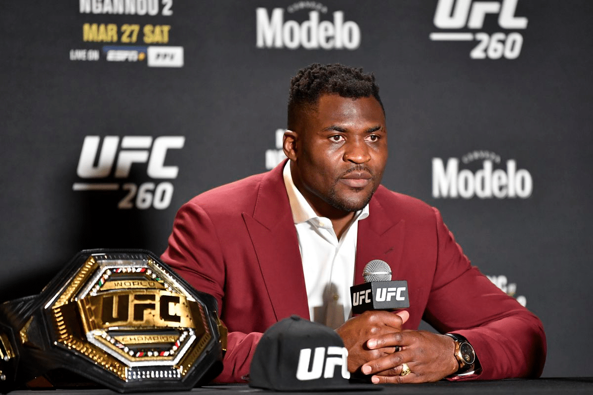 Ngannou de volta ao UFC? Astro do UFC aponta a única maneira de isso acontecer