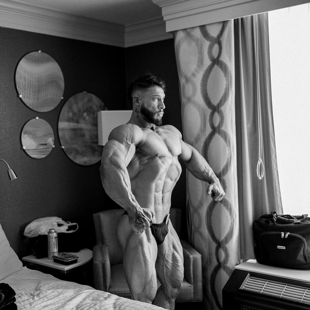 Este é o treinador pode transformar Ramon Dino em campeão do Mr. Olympia 2024