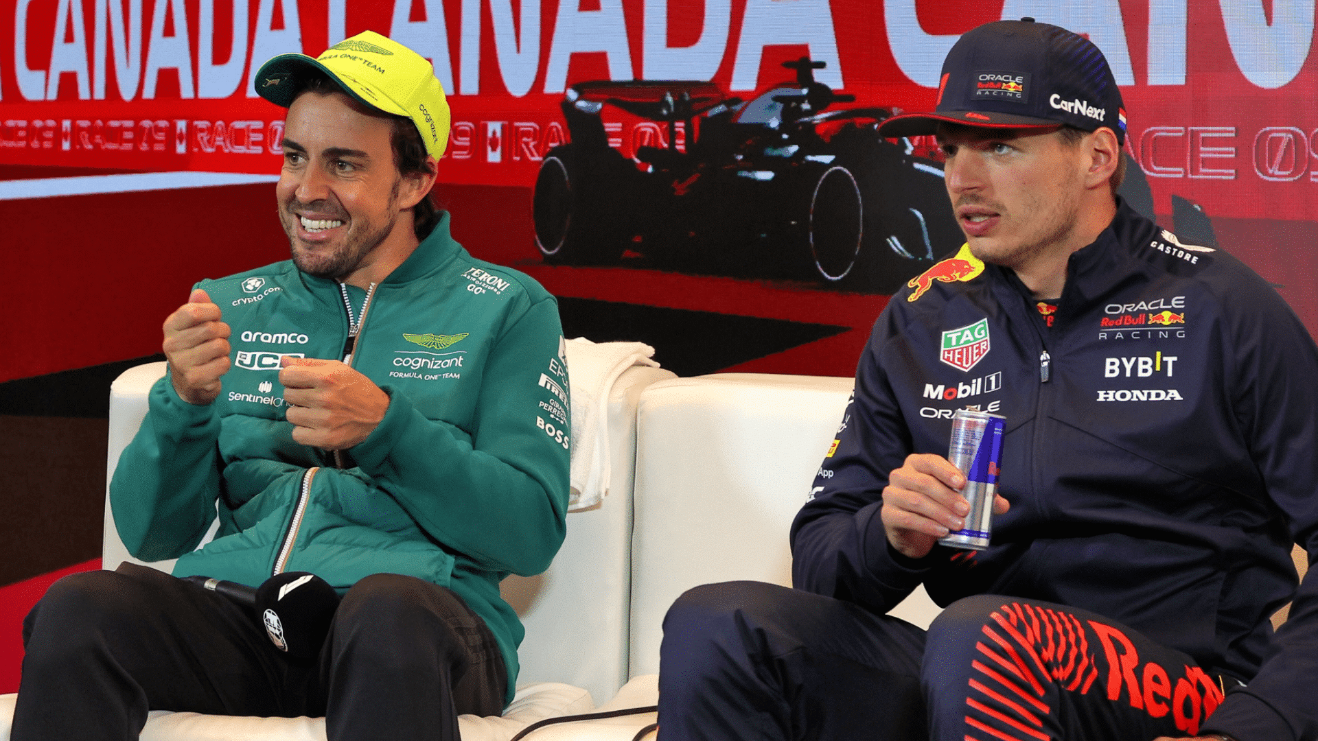 Verstappen jornalista? Campeão mundial rouba a cena em vídeo hilário com Alonso