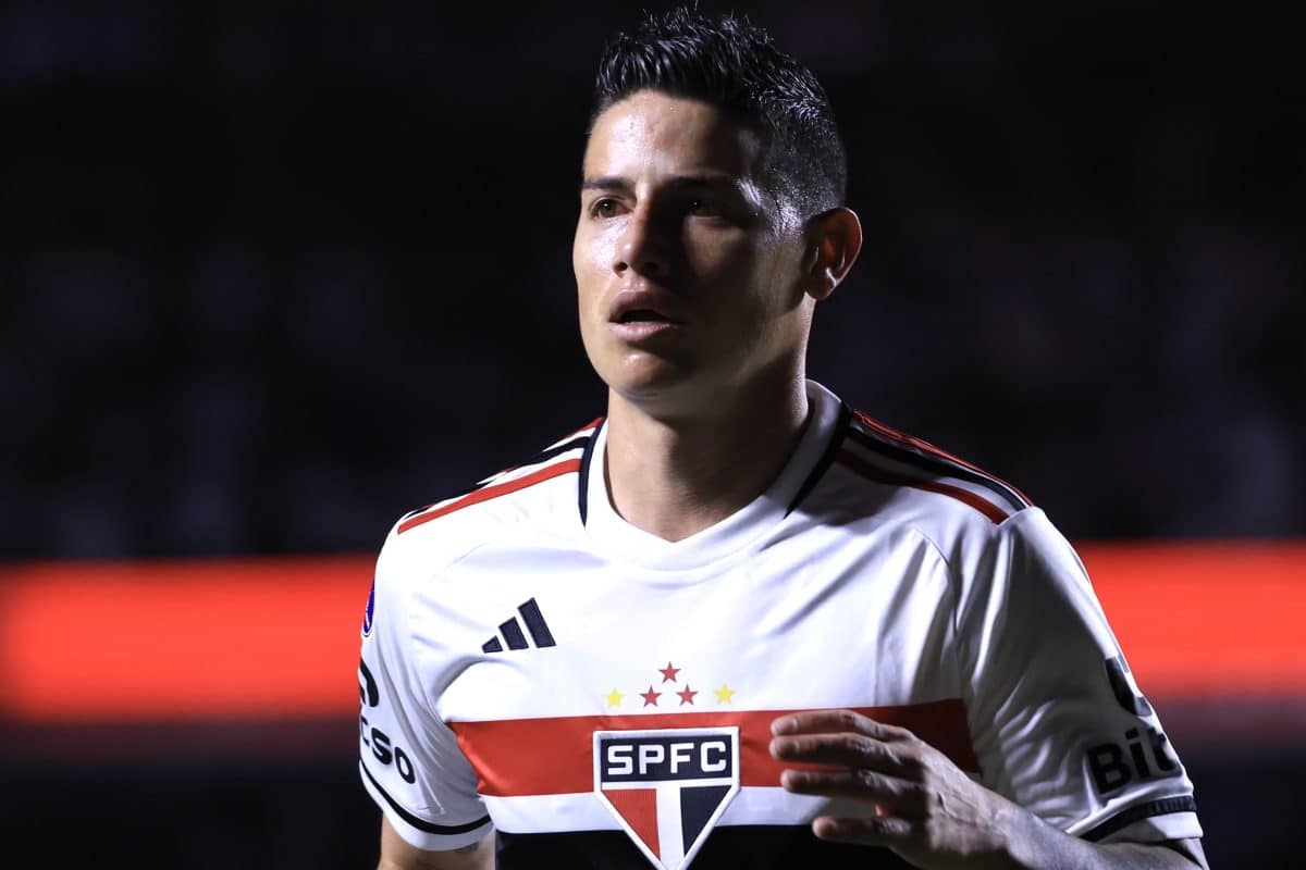 Ferrari faz publicação especial para James Rodríguez após presença ilustre no GP do Brasil
